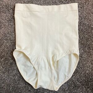 Shapermint Women’s Shapewear High Waisted Briefs Shaper Panty SZ XL/2XL NWOT